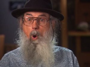 Merritt Robertson often referred to as "Uncle Si"