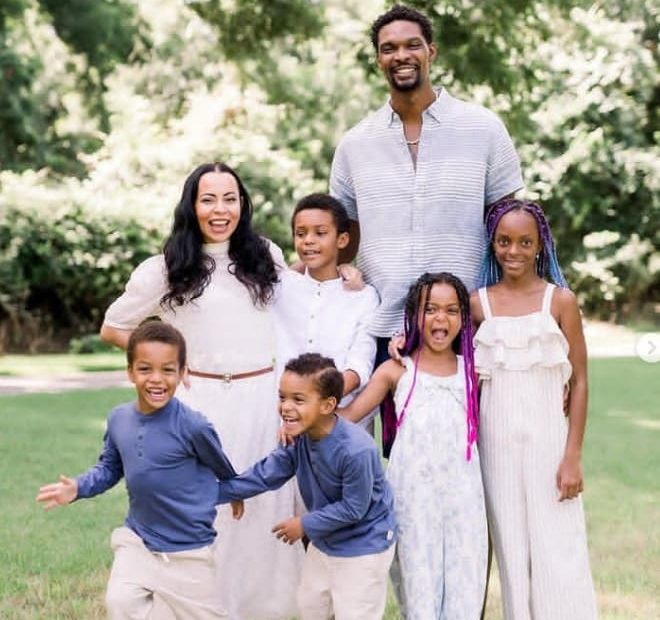 Image of Chris' and Adrienne Williams Bosh's family