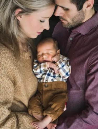 Image of Daniel and Bailey Nicole Labelle with their son, David Labelle