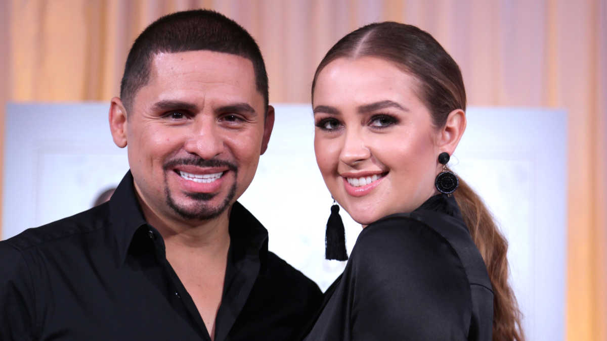 Image of Larry Hernandez with his wife, Kenia Ontiveros