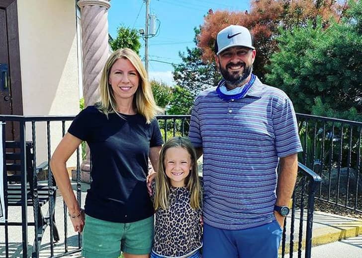 Image of Nate and Laura Blair Bargatze with their daughter, Harper Blair Bargatze