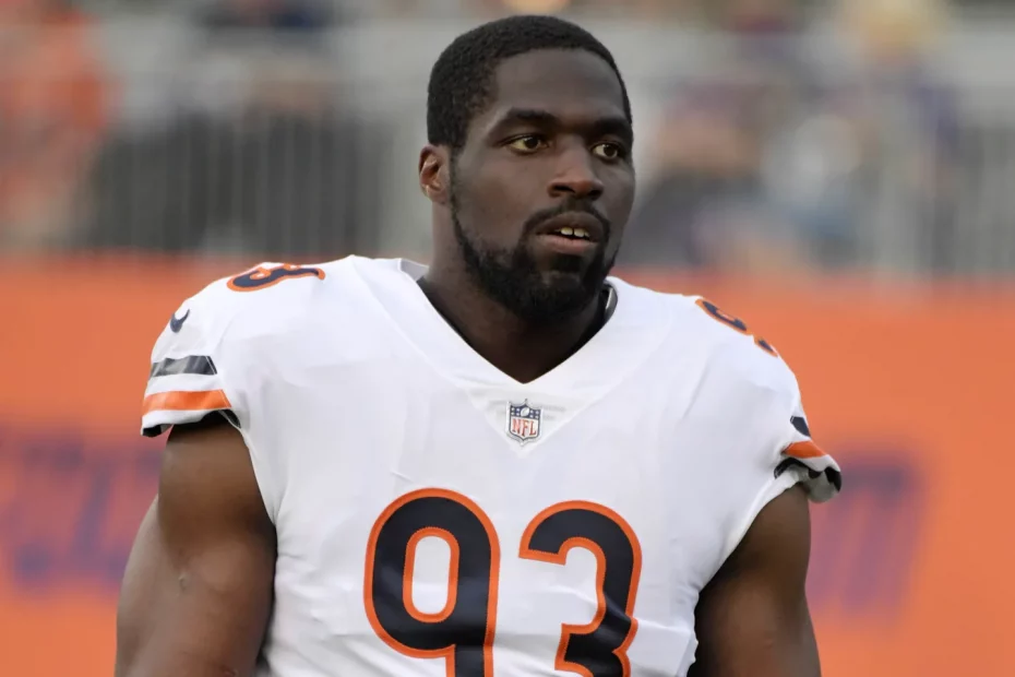 Image of Sam Acho an American-Nigerian ESPN Sports Analyst and an NFL Veteran for 9 years