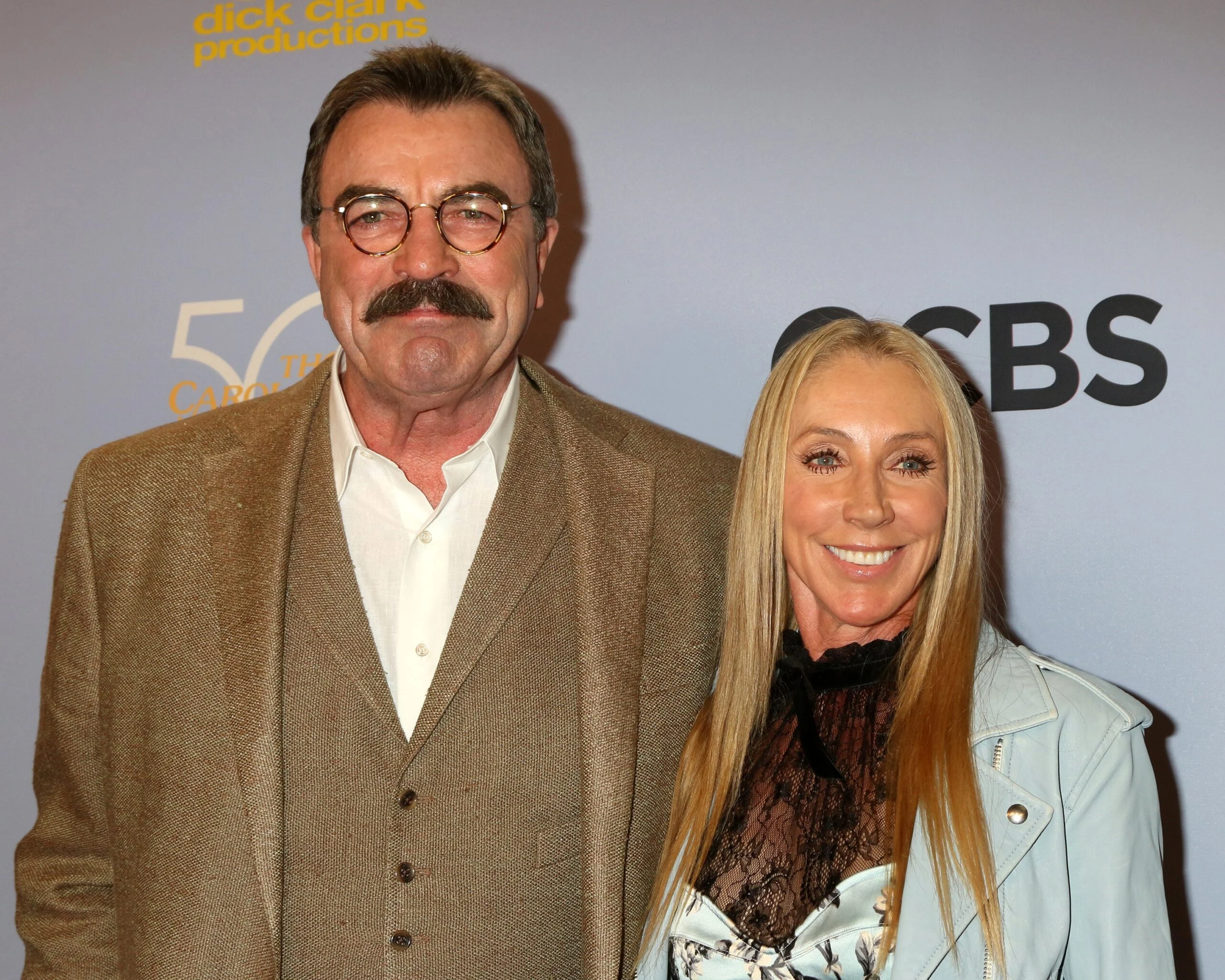 Image of Tom Selleck and his wife Jillie Mack, they are both American Actors