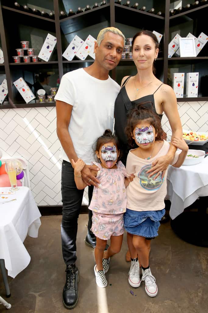 Image of Tony Kanal and Erin Lokitz with their kids, Coco Reese Lakshmi Canal and Saffron Rose Kiran Kanal