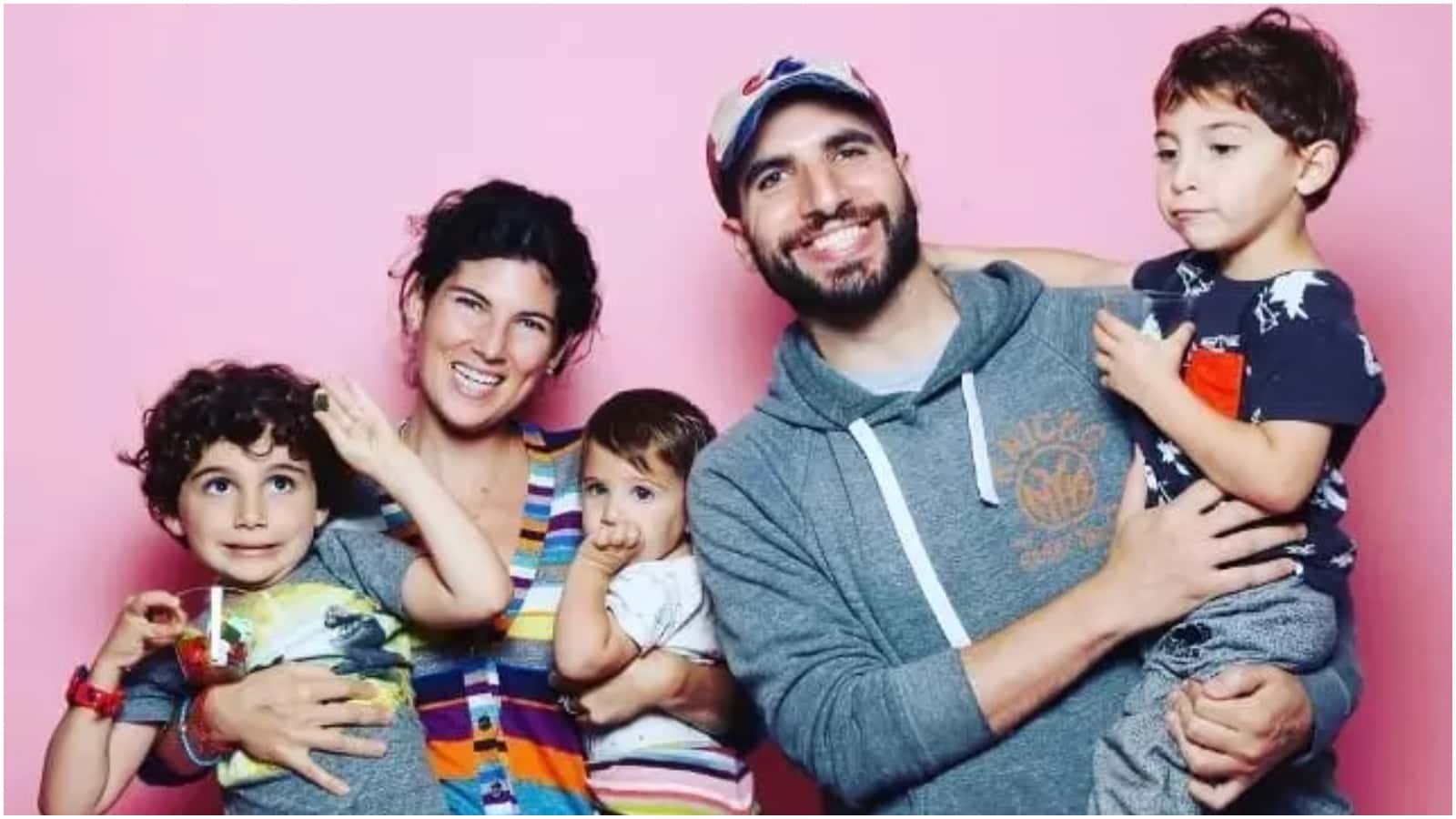 Image of Ariel Helwani with his wife, Jaclyn Stein, and their kids