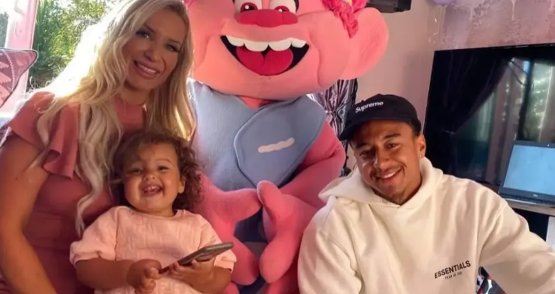 Image of Jesse Lingard with ex-wife, Rebecca Halliday, and their daughter