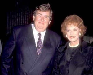 John Candy is Married to Wife: Rosemary Margaret Hobor. Kids – wifebio.com