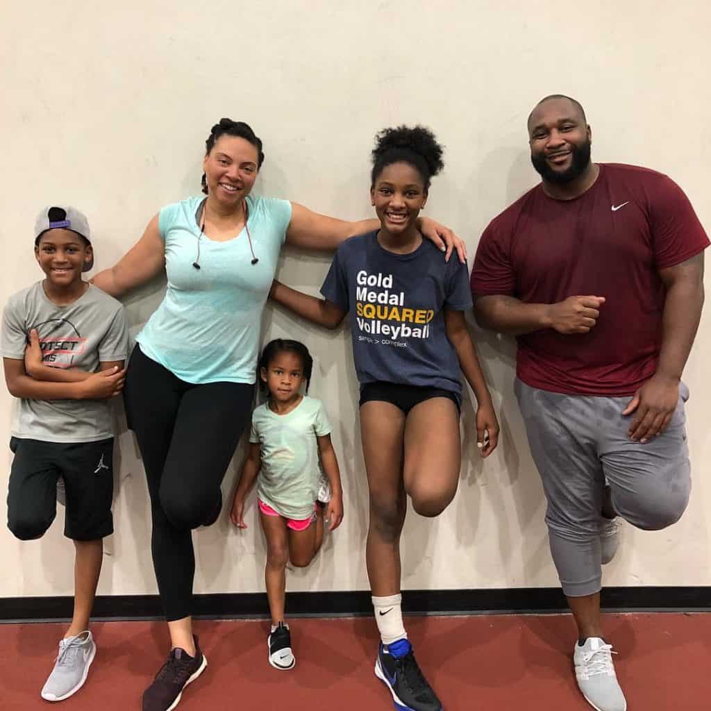 Image of Marcus Spears and Aiysha Smith with their kids, Macaria Reagan, Marcus Rayshon Spears Jr., and Miko Reign Spears