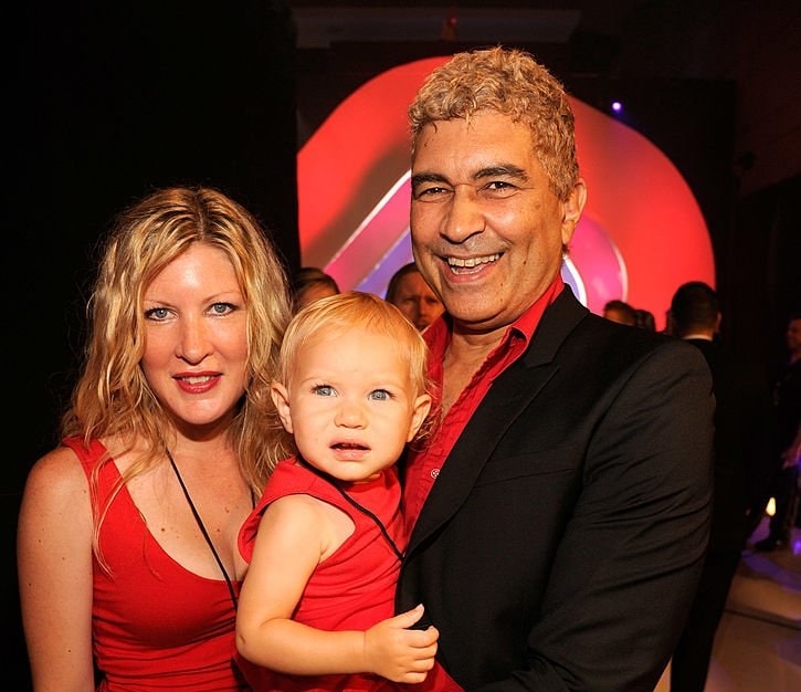 Pat Smear with cheerful, Wife Jena Cardwell 
