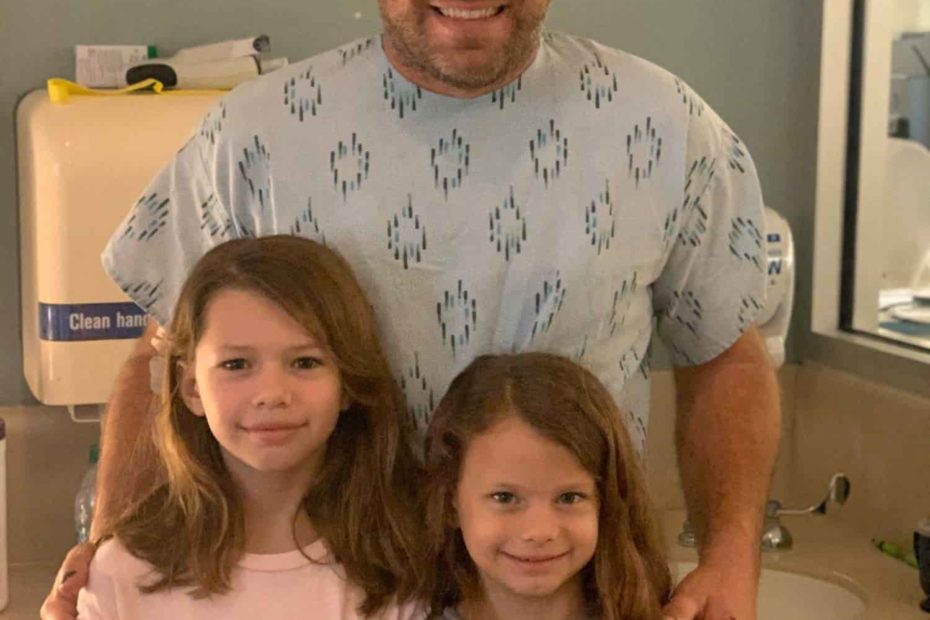Image of Ryan Newman with his daughters, Brooklyn Sage and Ashlyn Olivia Newman