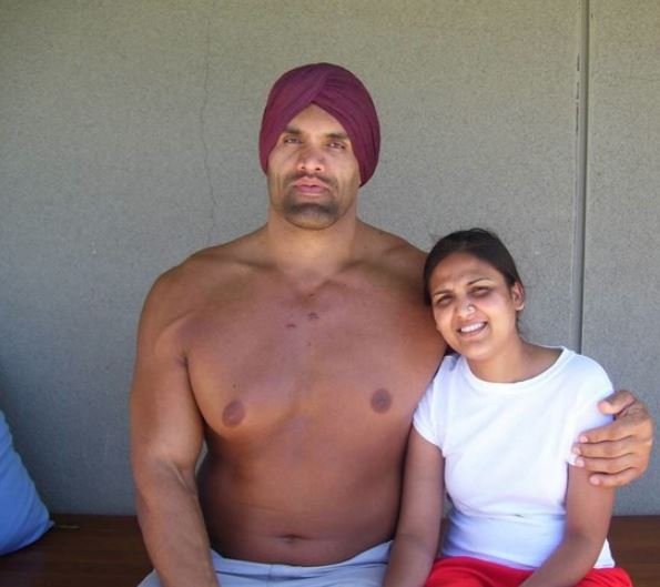Image of The Great Khali with his wife, Harminder Kaur