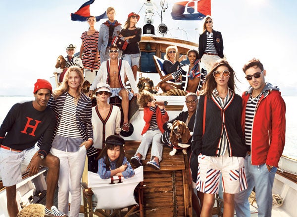 Image of Tommy Hilfiger and Dee Ocleppo with their kids