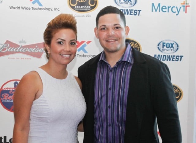 Image of Yadier Molina with his wife, Wanda Torres