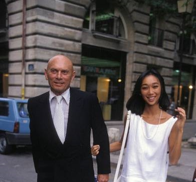 Image of Yul Brynner with his wife, Kathy Lee