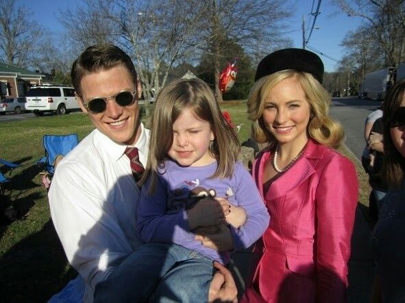 Image of Zach Roerig and Alanna with their daughter, Fiano Roerig
