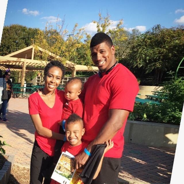 Image of Alonzo Menifield with his wife, Crystal Menifield, and their sons, Alonzo, Jr. and Xavier