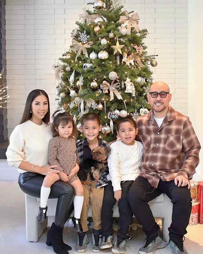 Image of Ben Baller with his wife, Nicolette Lacson, and their kids
