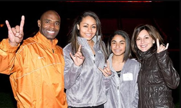 Image of Charlie Strong with his wife, Victoria Strong, and their daughters