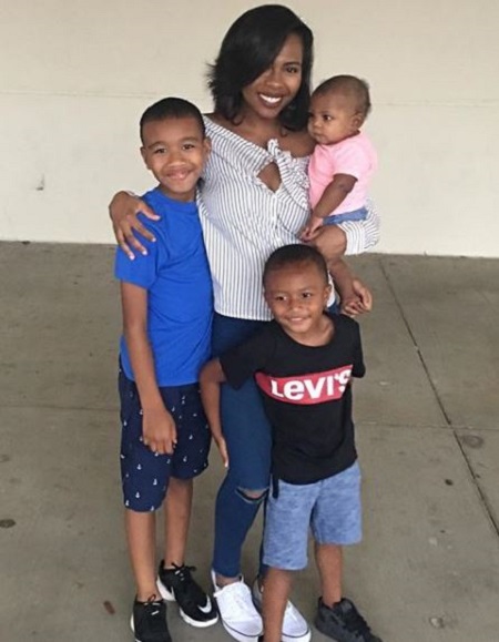 Image of Crystal Menifield with her kids, Alonzo, Jr., Xavier, and Zola Ann Menifield
