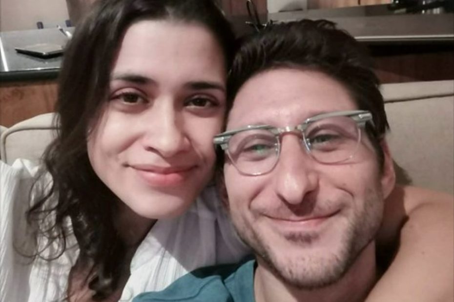 Image of Danny Fenster with his wife, Juliana Silva