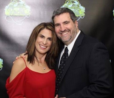 Image of Dave Rothenberg with his wife, Sherry Loeb