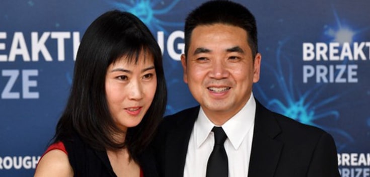 Image of Eric Yuan with his wife, Sherry Yuan