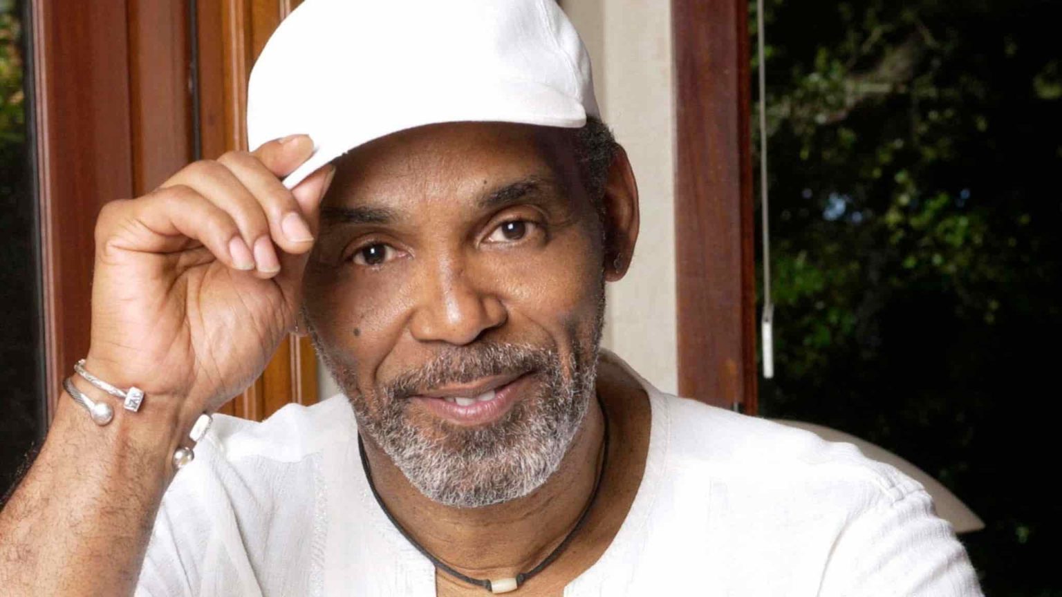 Frankie Beverly is not Married to Wife. Dating Girlfriend: Pam Moore
