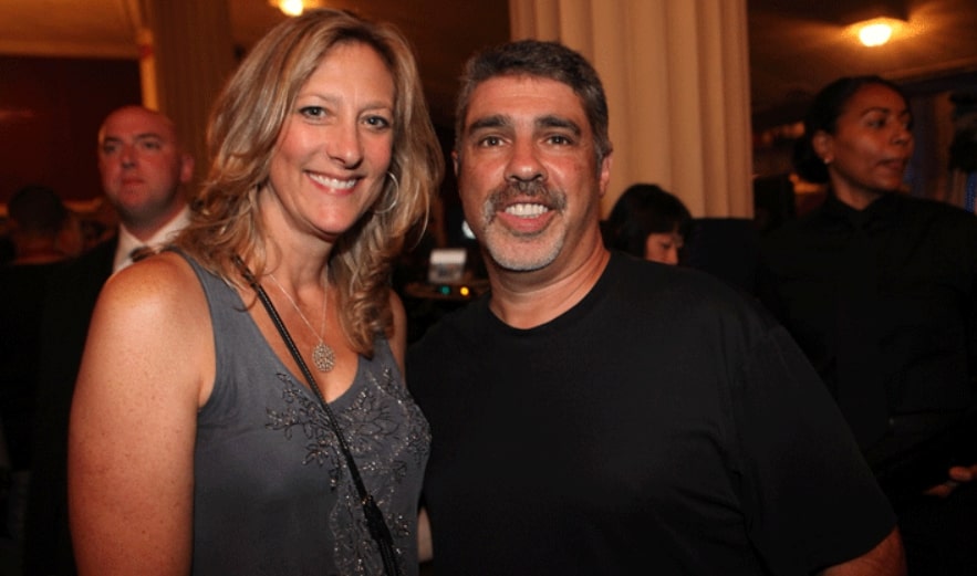 Image of Gary Dell’Abate with his wife, Mary Caracciolo 