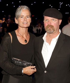 Image of Jamie Hyneman with his wife, Eileen Walsh