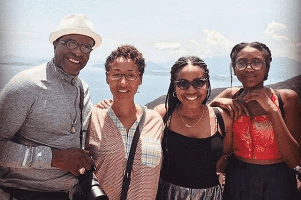 Image of Keith David with his wife, Dionne Lea Williams, and their daughters, Maelee and Ruby Williams