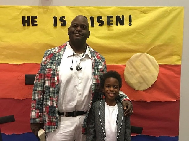 Image of Lavell Crawford with his son, LJ Crawford