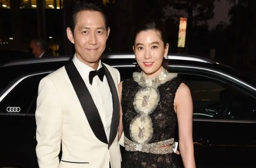 Image of Lee Jung-jae with his girlfriend, Lim Se-ryung