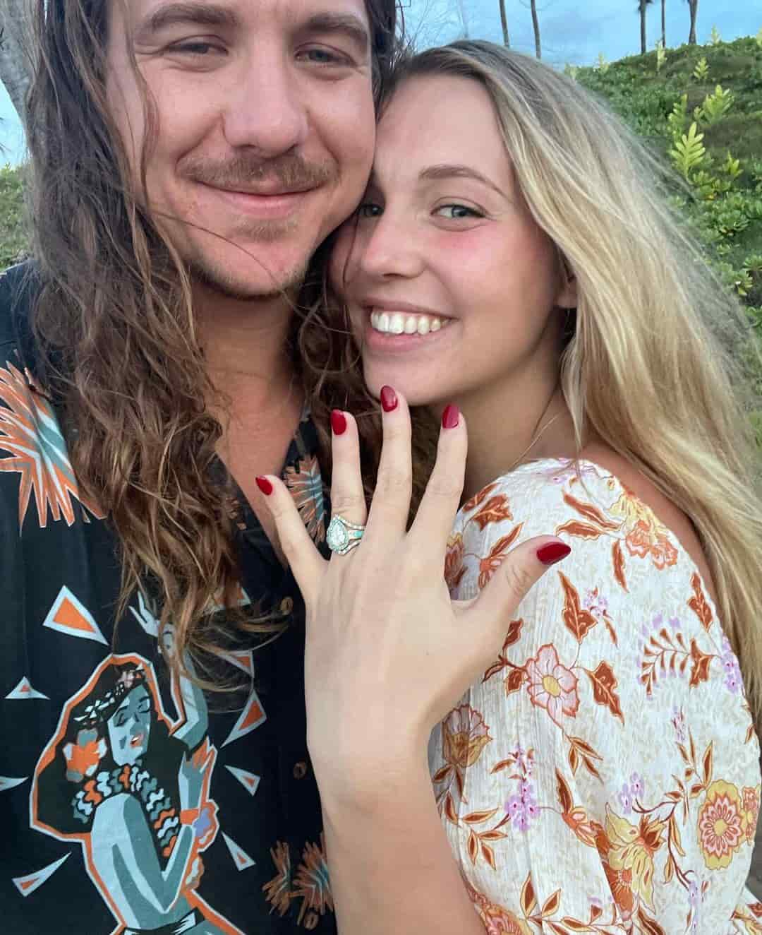 Image of Mike Clevinger with his wife, Monica Ceraolo