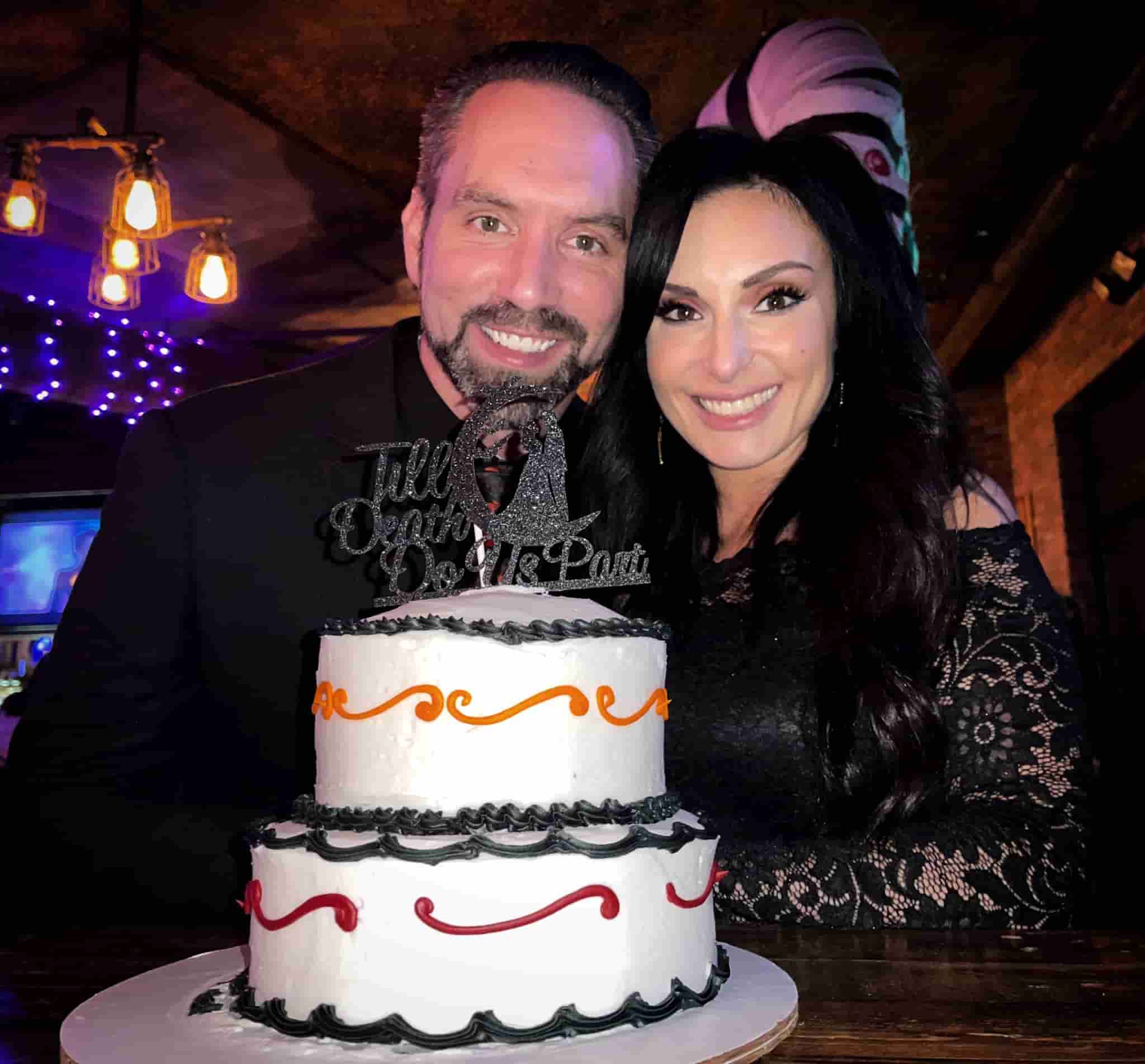 Image of Nick Groff with his wife, Tessa DelZoppo