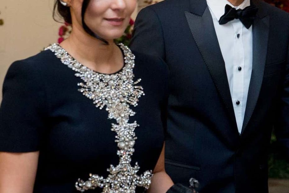 Image of Satya Nadella with his wife, Anupama Nadella