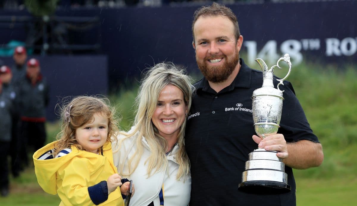 Image of Shane Lowry with his wife, Wendy Honner, and their daughter, Iris