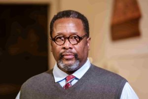 Is Wendell Pierce Married to Wife? Or Dating a Girlfriend? – wifebio.com