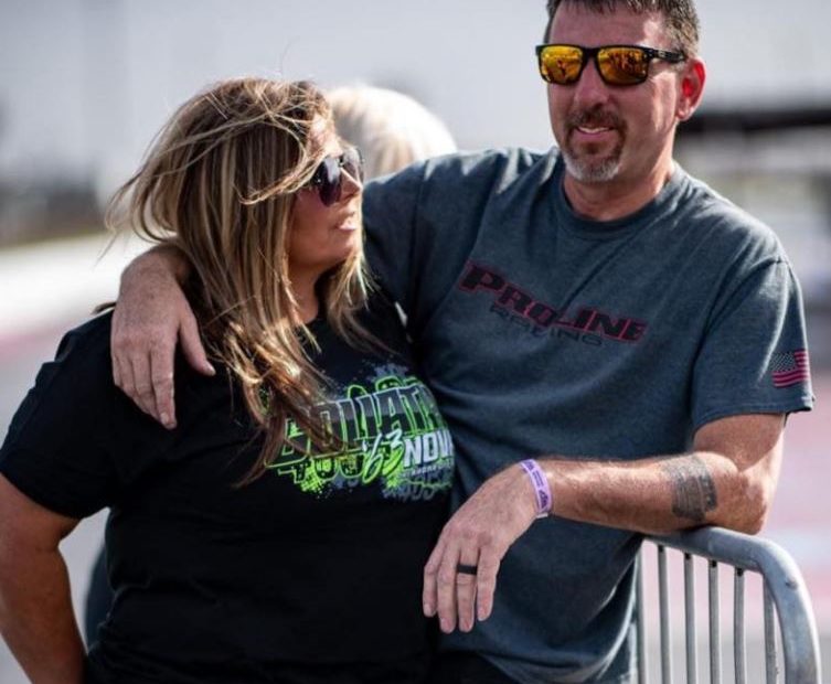 Image of Daddy Dave with his wife, Cassi Comstock