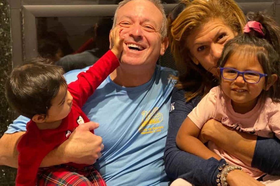 Image of Joel Schiffman with his current partner, Hoda Kotb, and the kids, Kyle and Hayley Joy