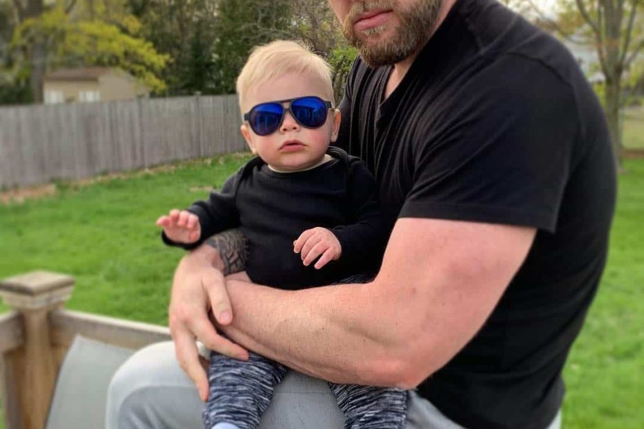 Image of Leon Lush with his son