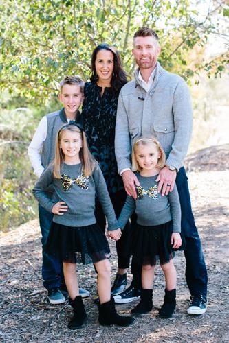 Image of Marty Smith with his wife, Lainie Smith, and their kids