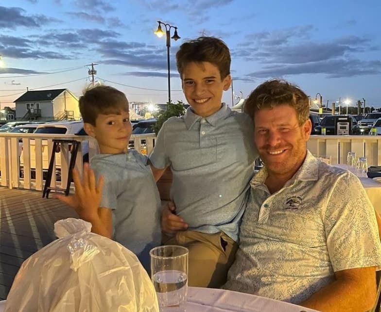 Image of Steve Rannazzisi with his sons